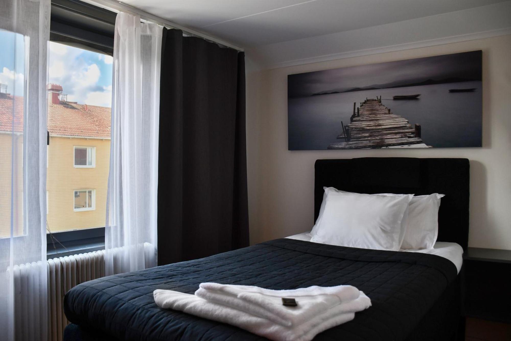 Kungsbacken Hotell & Konferens Katrineholm Zewnętrze zdjęcie