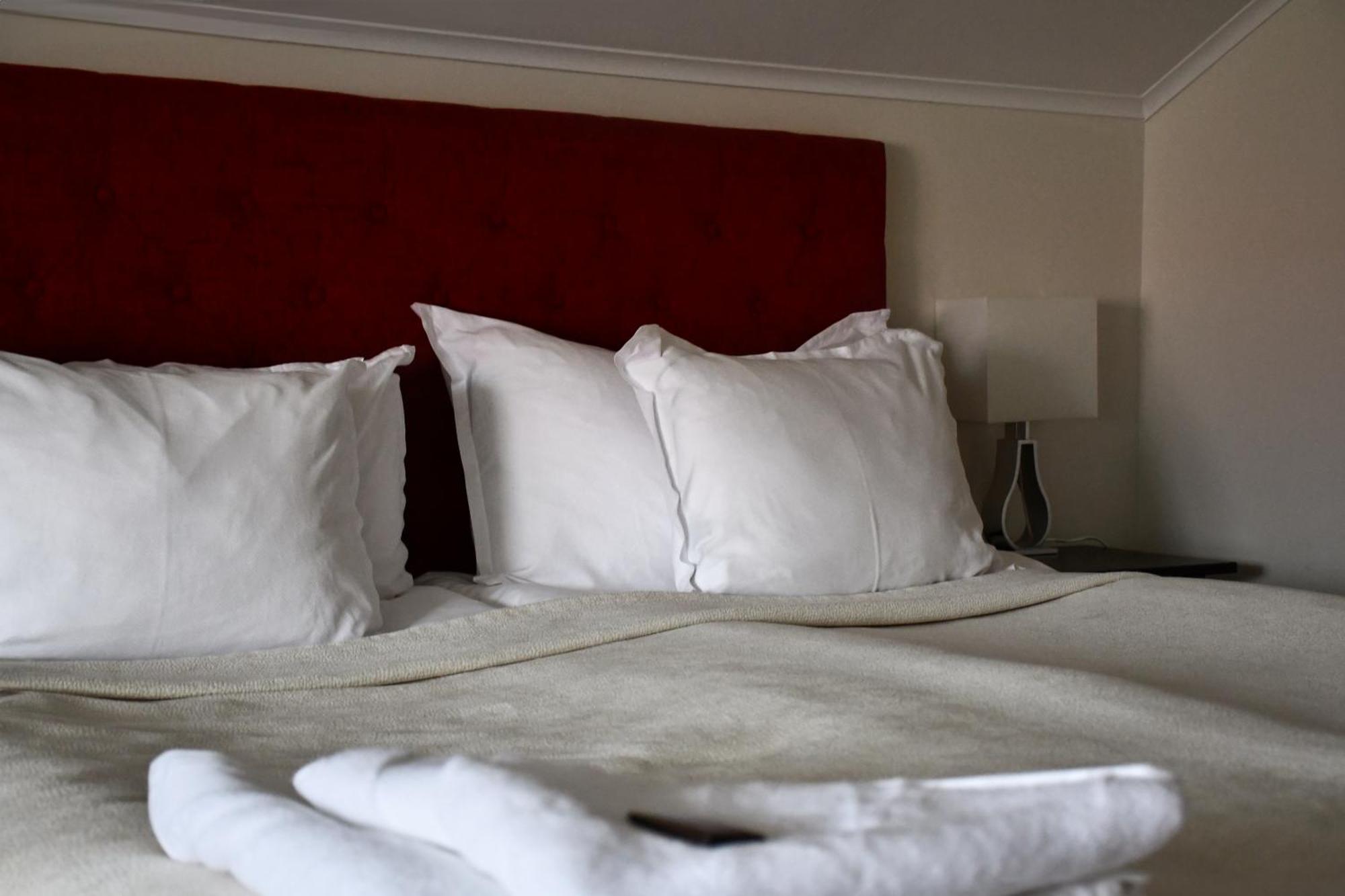 Kungsbacken Hotell & Konferens Katrineholm Zewnętrze zdjęcie