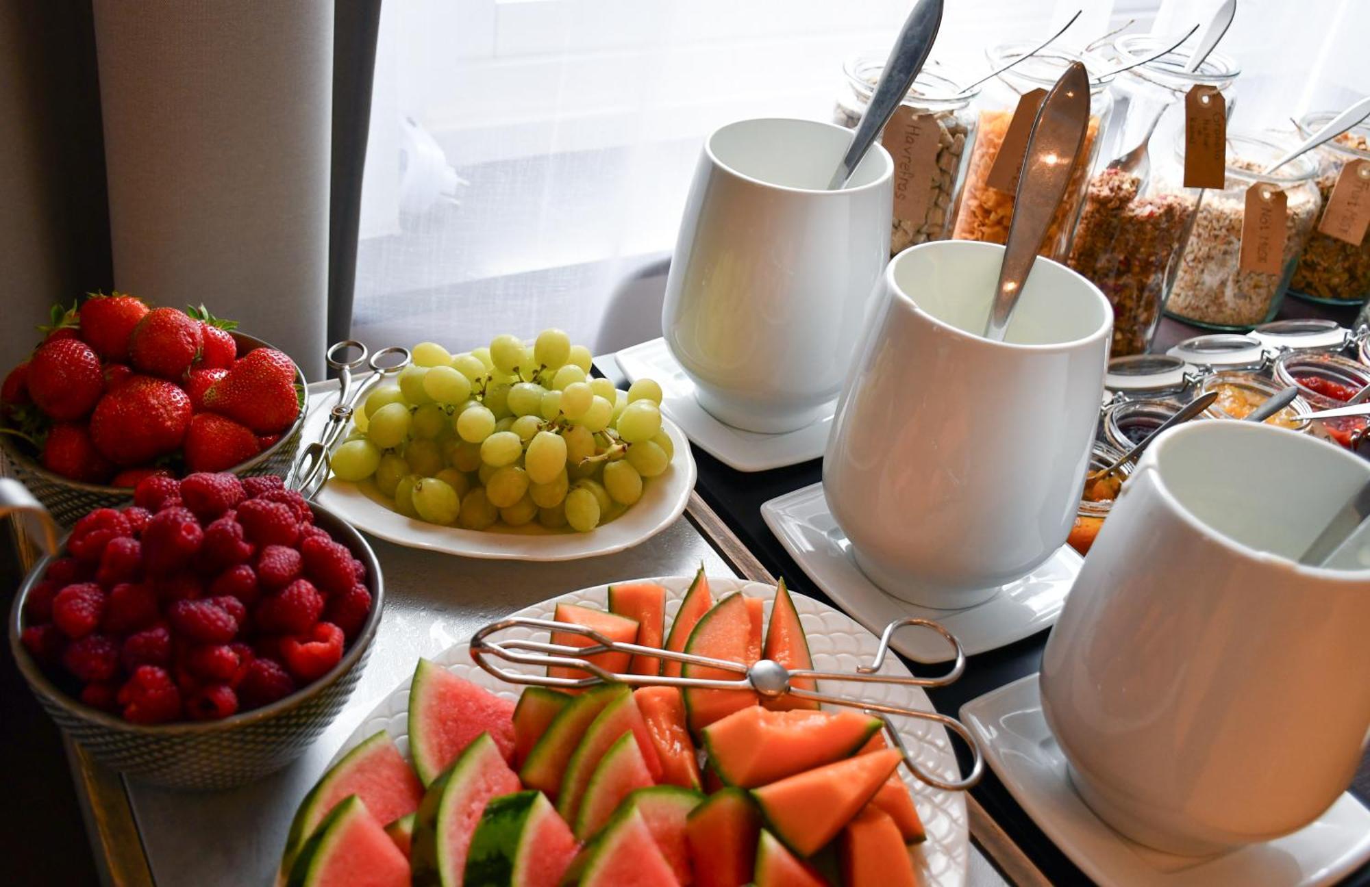 Kungsbacken Hotell & Konferens Katrineholm Zewnętrze zdjęcie
