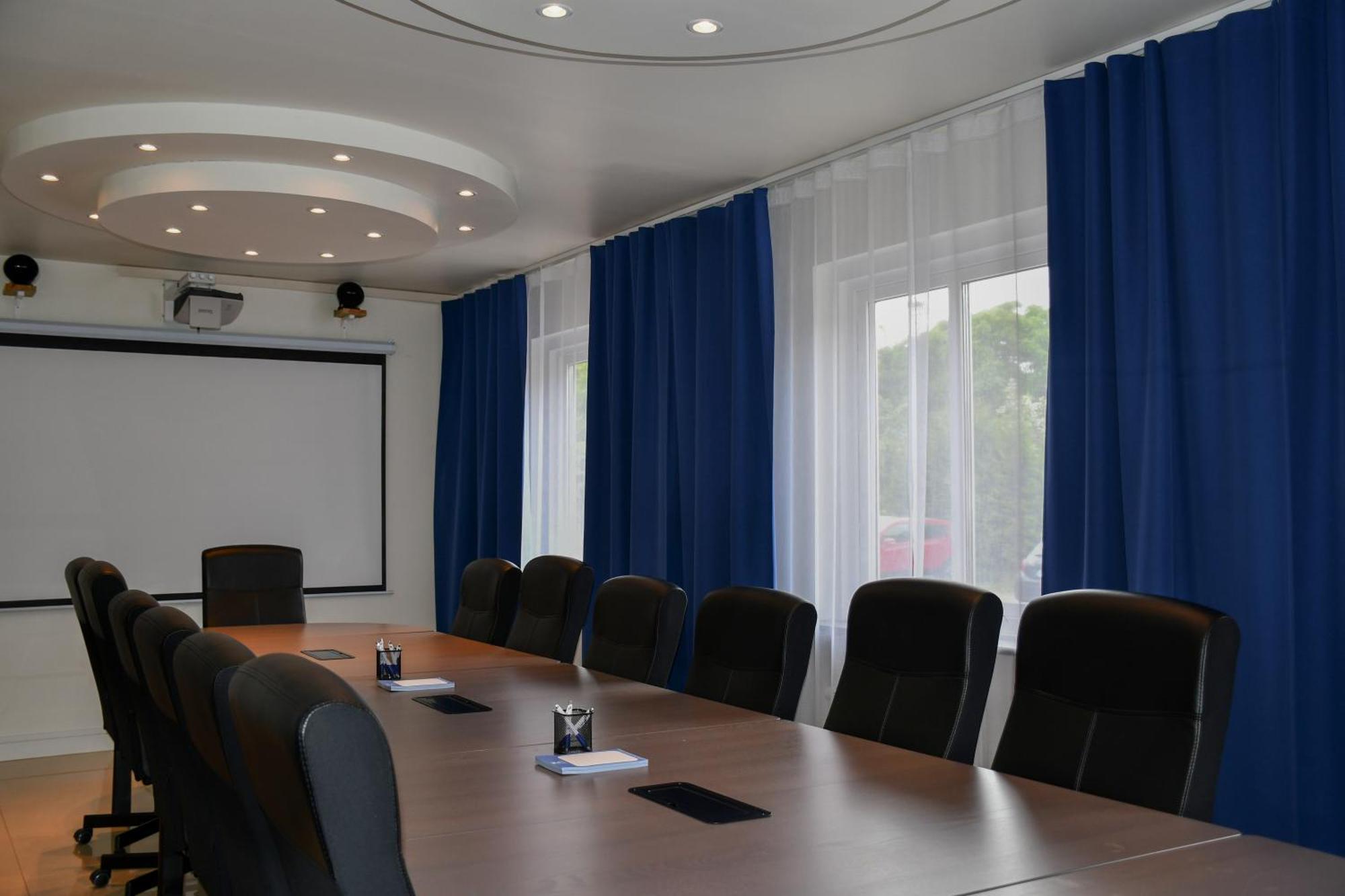 Kungsbacken Hotell & Konferens Katrineholm Zewnętrze zdjęcie