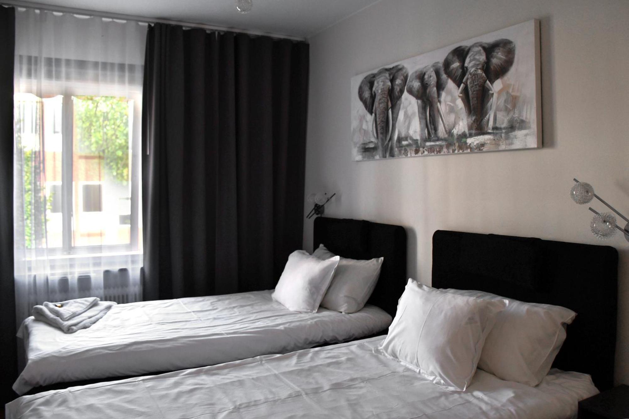 Kungsbacken Hotell & Konferens Katrineholm Zewnętrze zdjęcie